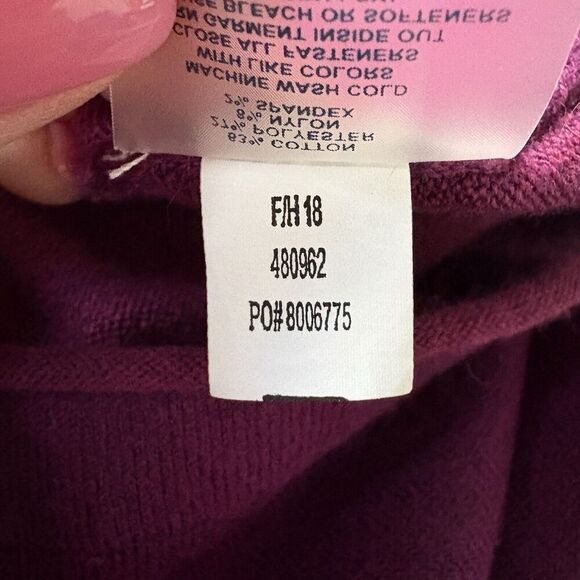 Title Nine V-Neck Knotted Sweater Womens Size XS (1810) - Picture 5 of 5